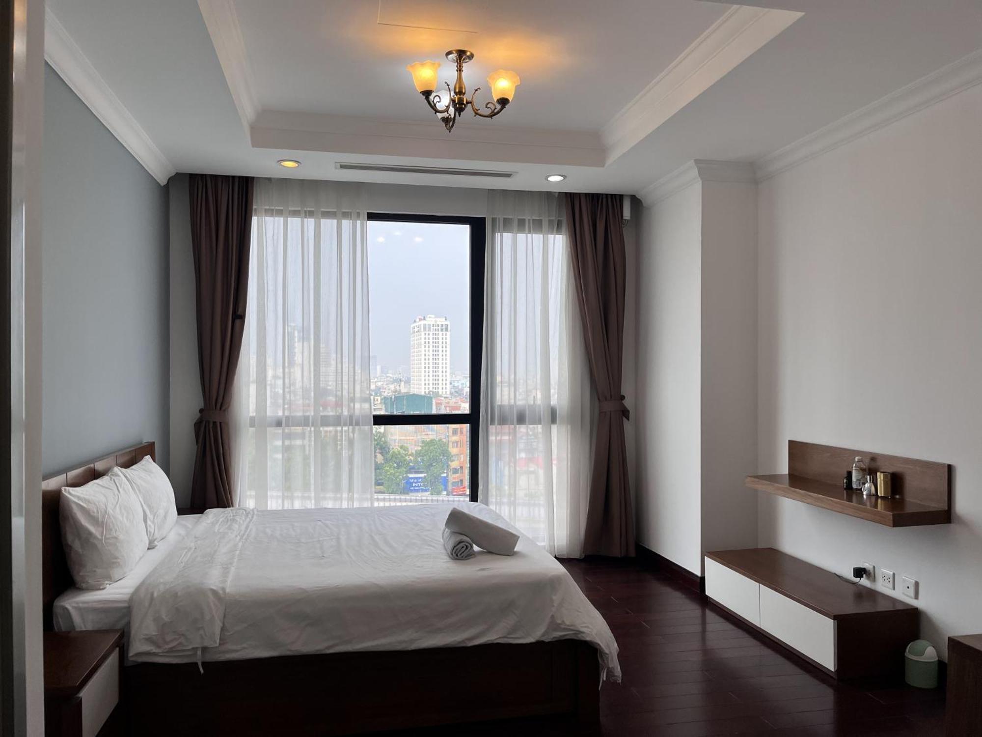 Vinhomes Royal Luxury 3br Apartment