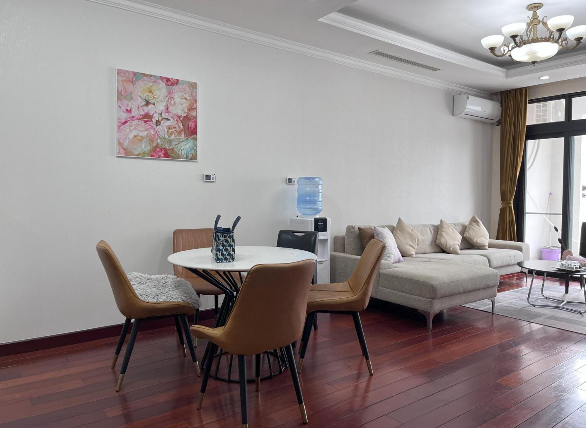 Vinhomes Royal Luxury 3br Căn hộ Hà Nội