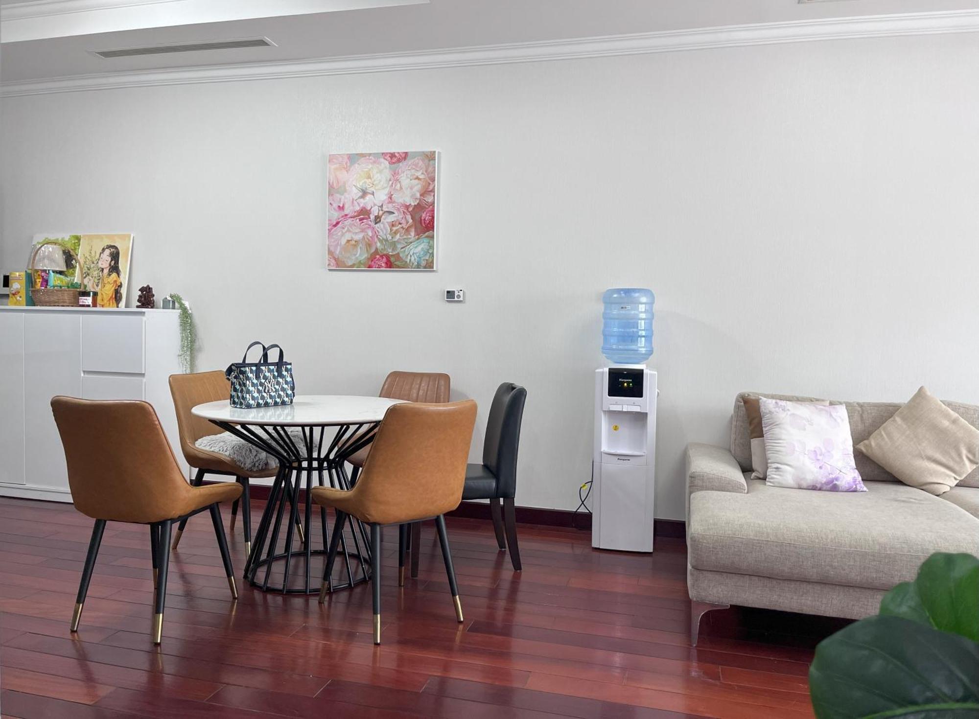 Vinhomes Royal Luxury 3br Căn hộ Hà Nội