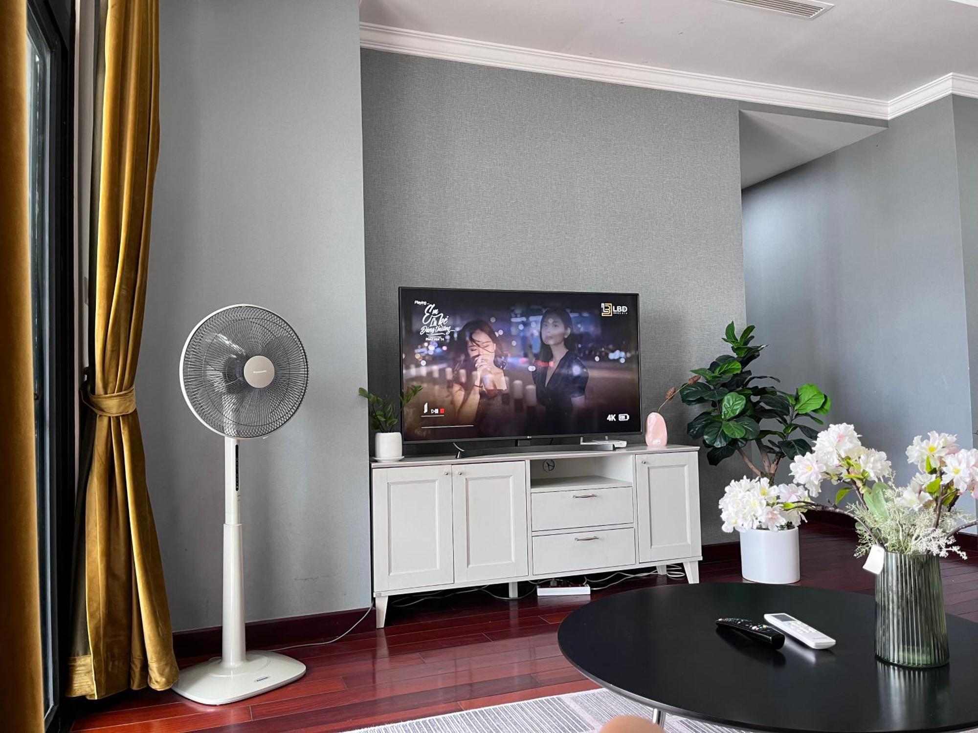 Vinhomes Royal Luxury 3br *